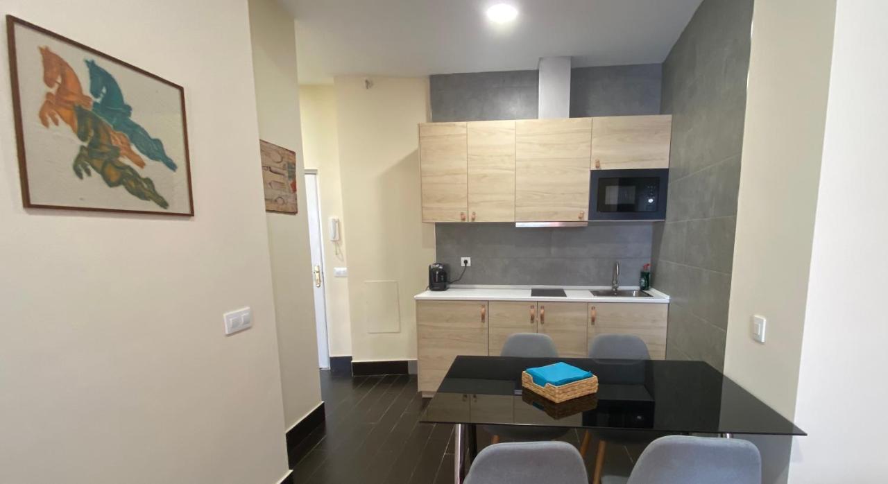 Aym Places Maestranza Apartment Seville Exterior photo